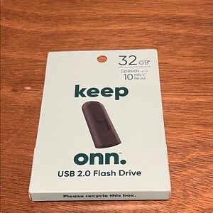 On Running Black USB 2.0 Flash Drive 32GB